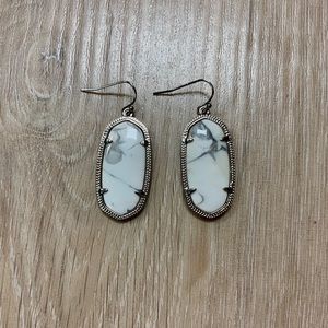 Kendra Scott Elle earrings